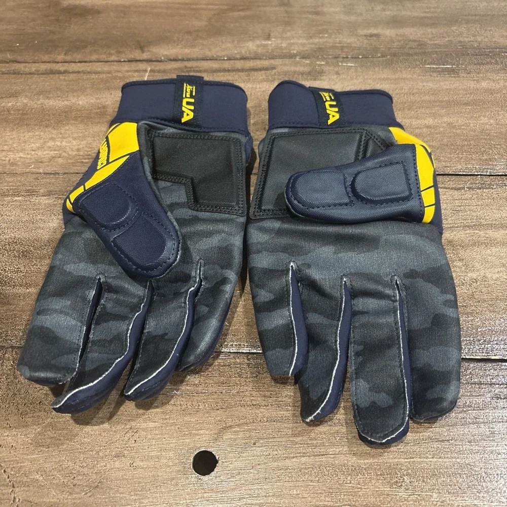 Under Armour Football Gloves CAL Athletics Combat FF‎ 2XL